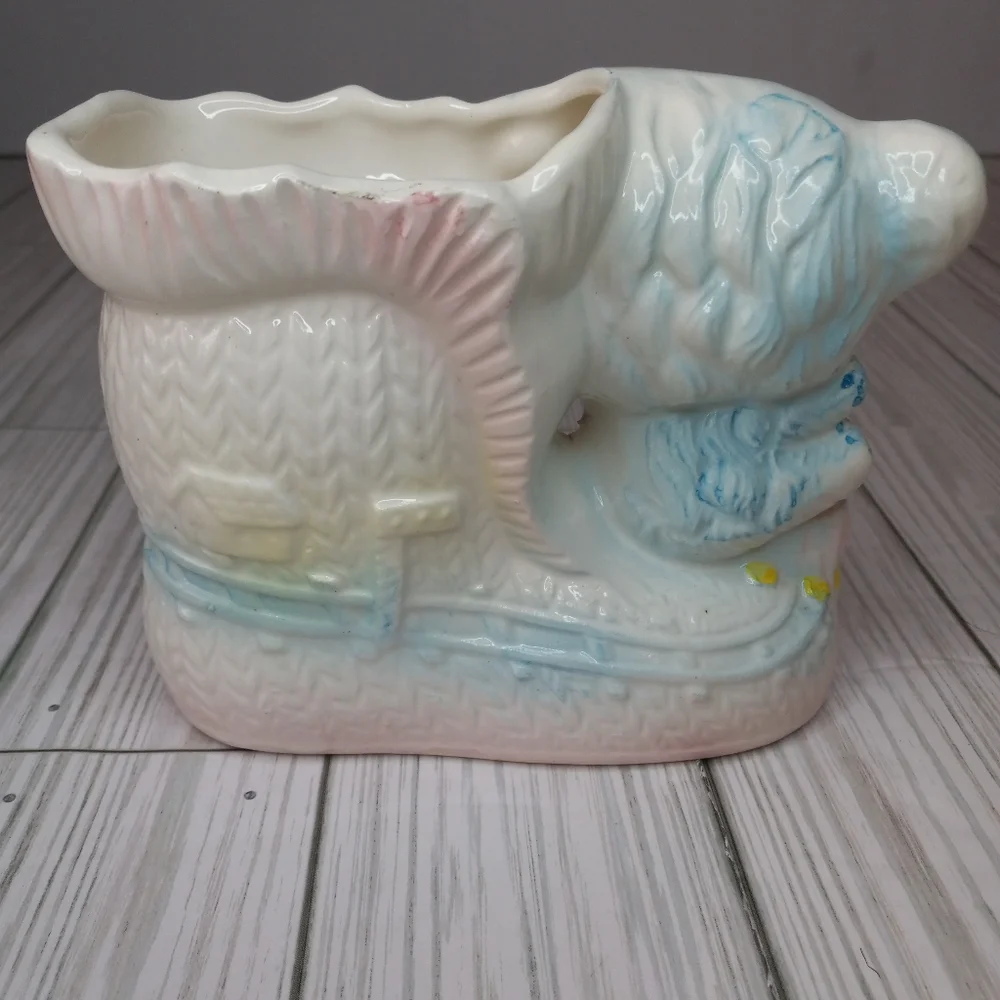 N/A vintage kitsch